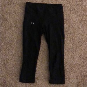 Under armor cropped leggings